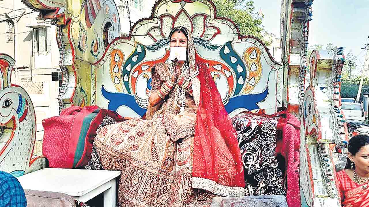 Telangana | లక్షల జీతం.. లగ్జరీ లైఫ్‌ వదిలేసి.. సన్యాసం తీసుకుంటున్న సాఫ్ట్‌వేర్‌ యువతి