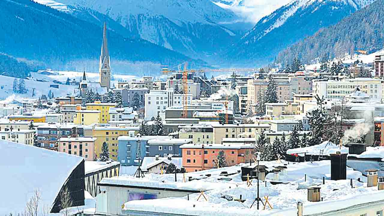 సల్లని దావోస్‌లో వేడి సవాళ్లు