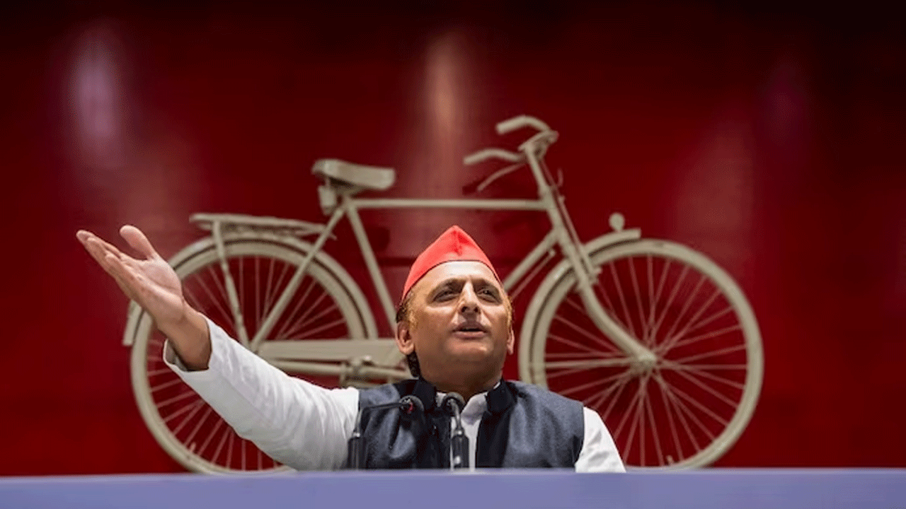 Akhilesh Yadav | 16 మందితో లోక్‌స‌భ అభ్య‌ర్ధుల జాబితా ప్ర‌క‌టించిన ఎస్పీ