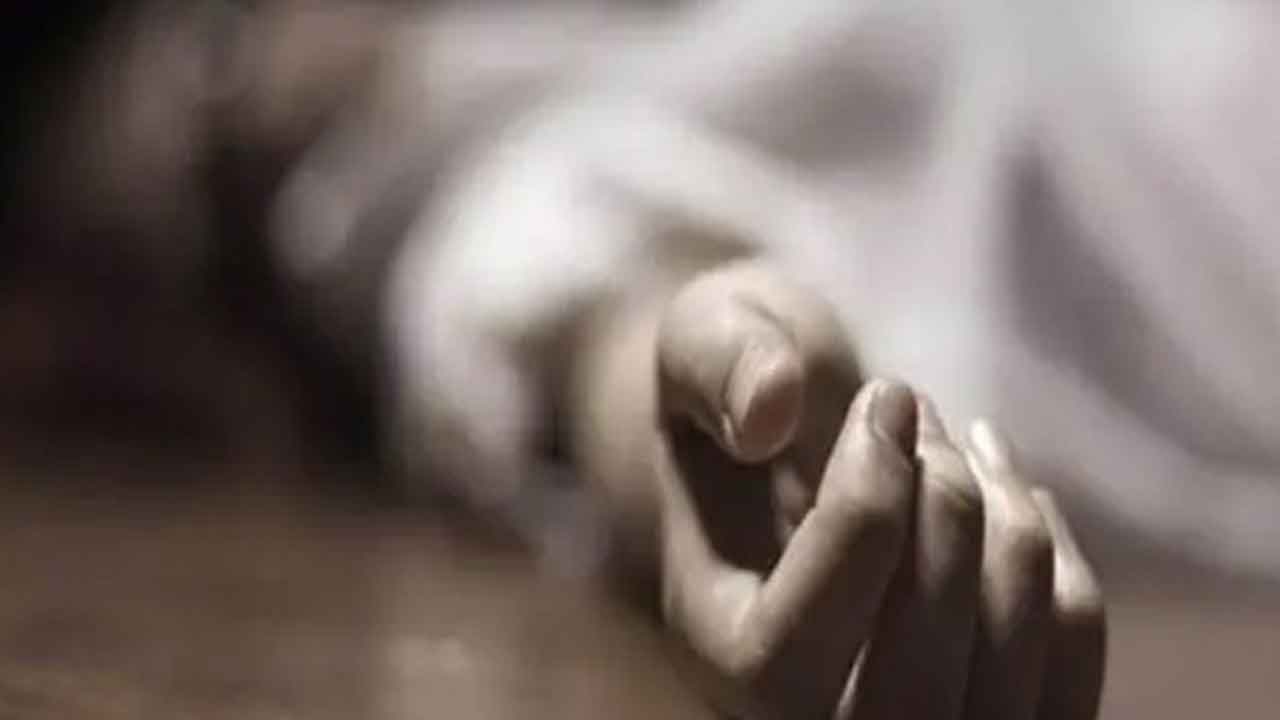 Adilabad | ఆదిలాబాద్‌లో విషాదం.. డాక్టర్‌ కావాలనే కల నెరవేరలేదని గిరిజన విద్యార్థి బలవన్మరణం