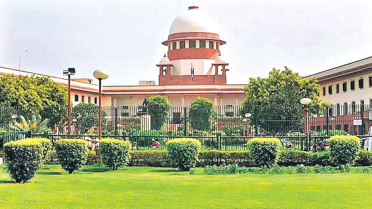 మంత్రిని తొలగించే అధికారం గవర్నర్‌కు లేదు