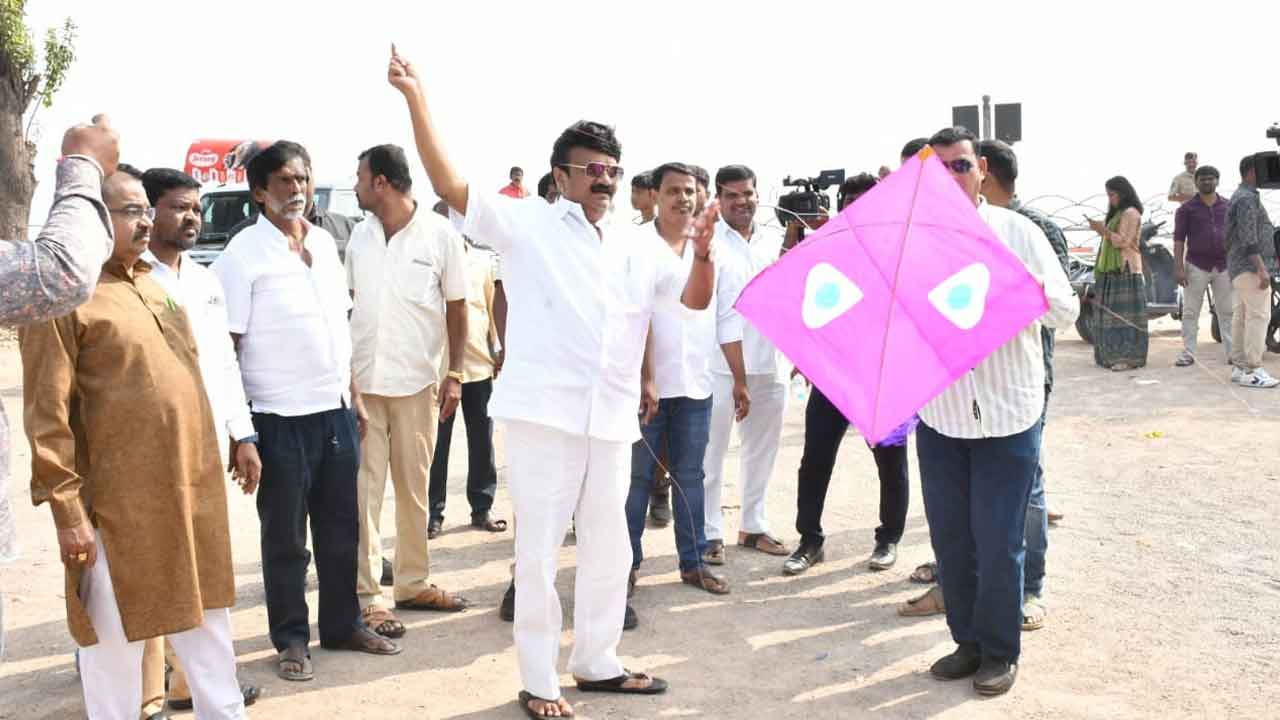 Thalasani Srinivas Yadav | సంస్కృతి, సంప్రదాయాలను చాటి చెప్పేవి పండుగలు : ఎమ్మెల్యే తలసాని 