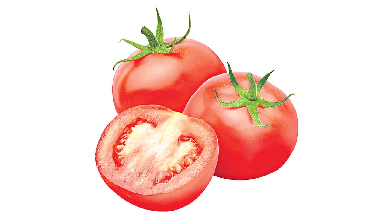 Tomato | టమాటా ఎక్కువగా తింటే ఏమౌతుందో తెలుసా?
