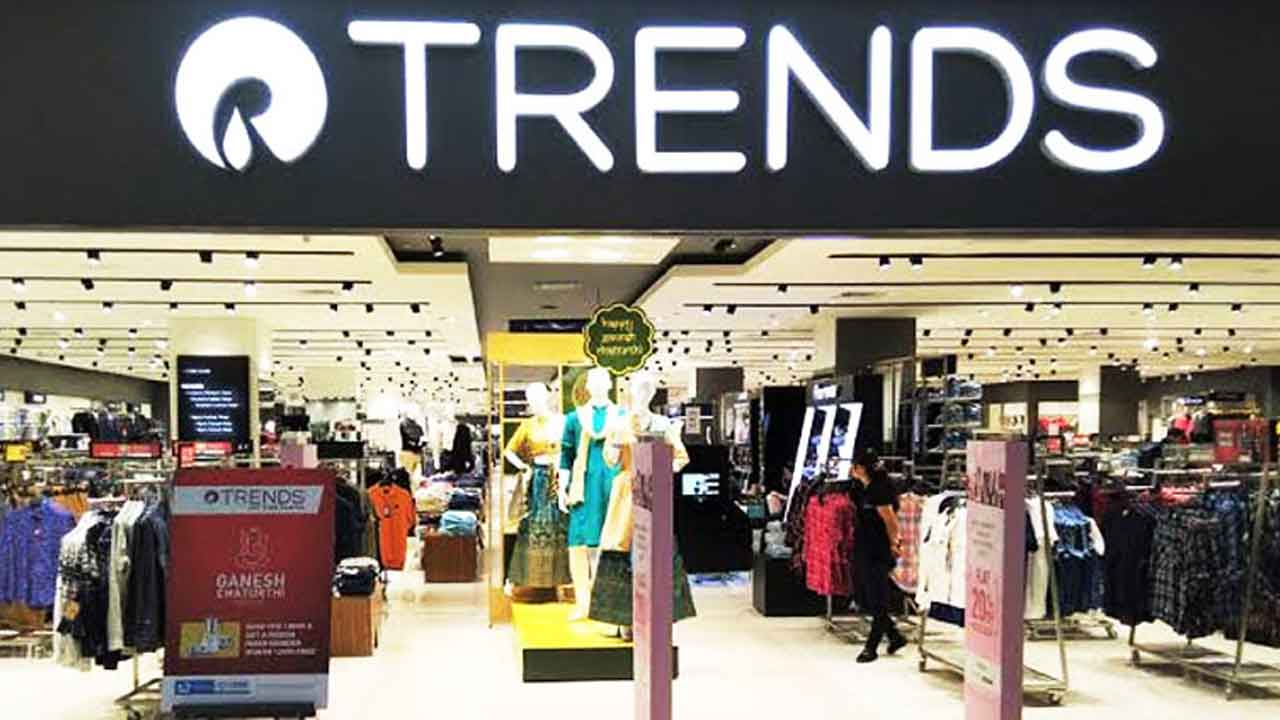 Carry Bag | క్యారీబ్యాగ్‌లకు కలిపి బిల్లు.. ‘రిలయన్స్‌ ట్రెండ్స్‌’కు జరిమానా