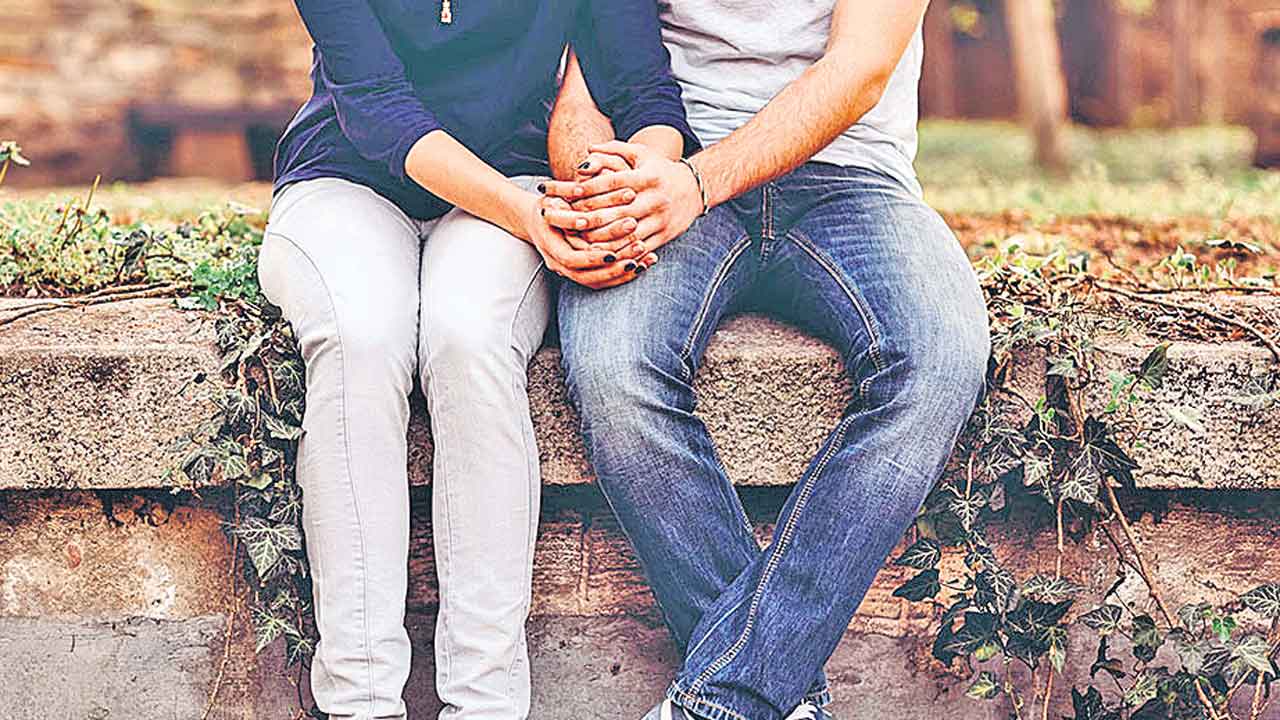 Delhi High Court | టీనేజర్ల నిజమైన ప్రేమను నియంత్రించలేం: ఢిల్లీ హైకోర్టు