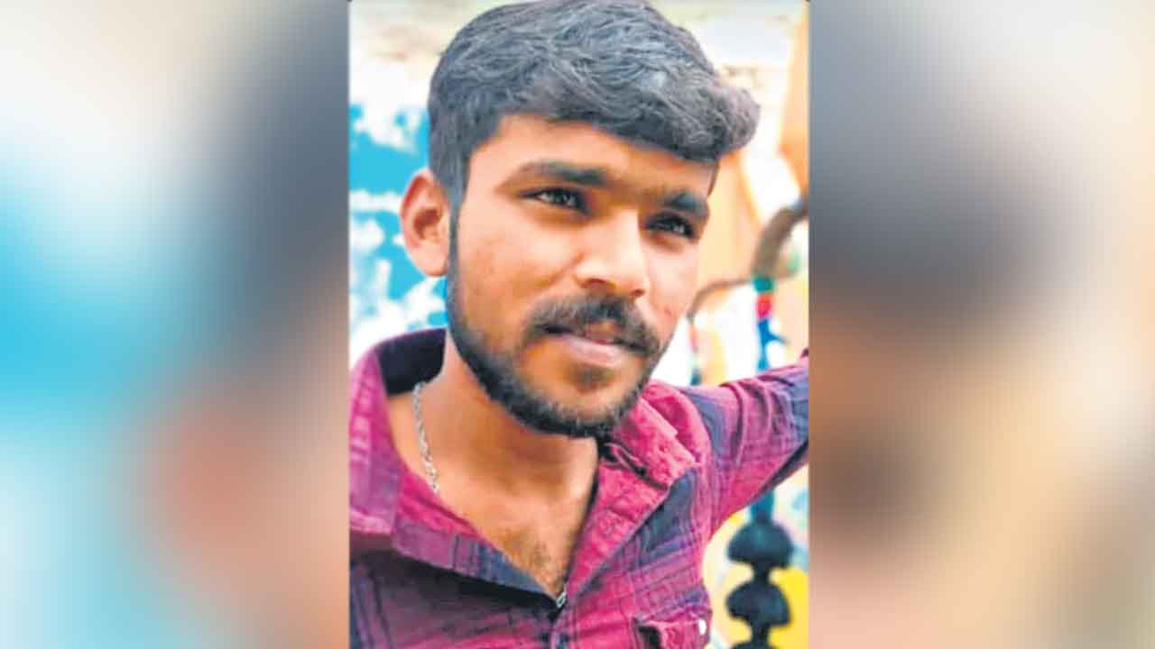 మరో ఆటోడ్రైవర్‌ బలవన్మరణం