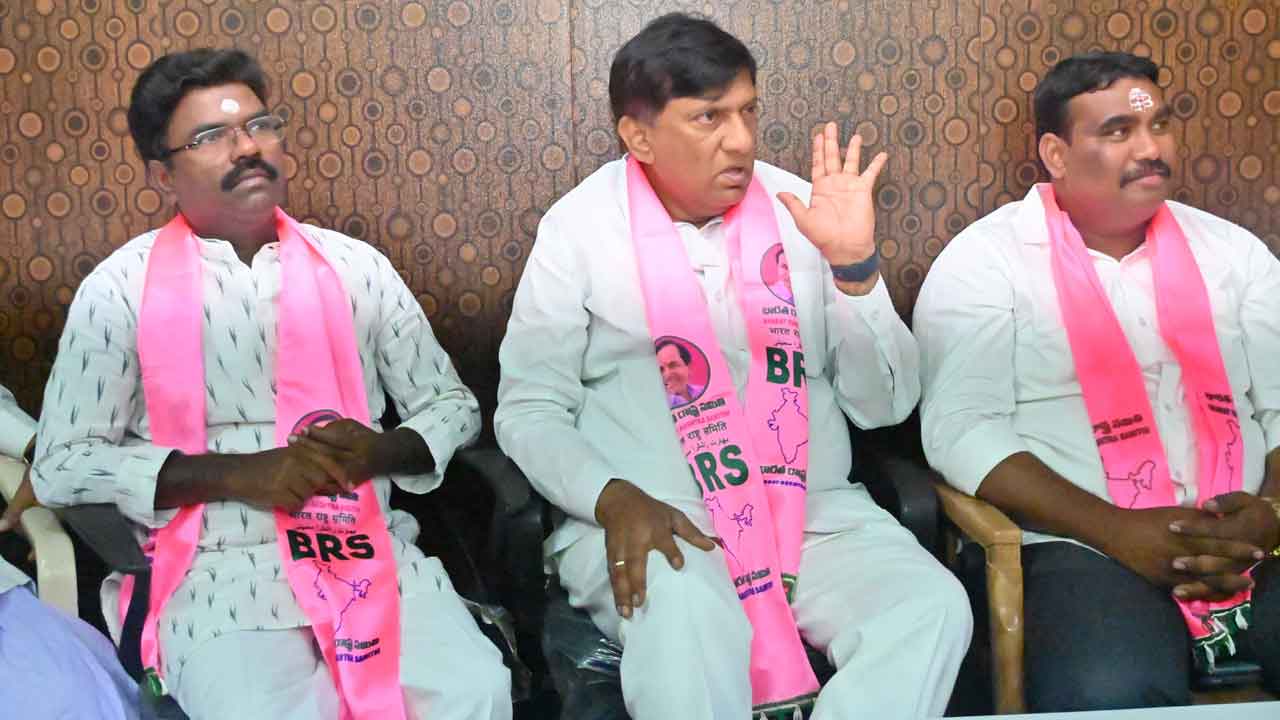బండీ.. నోటి దురుసు మానుకో