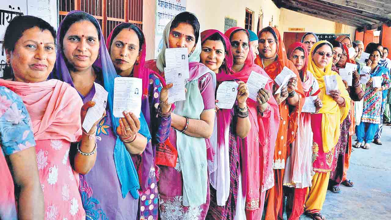 ప్రజాబలంతోనే నేతల మనుగడ