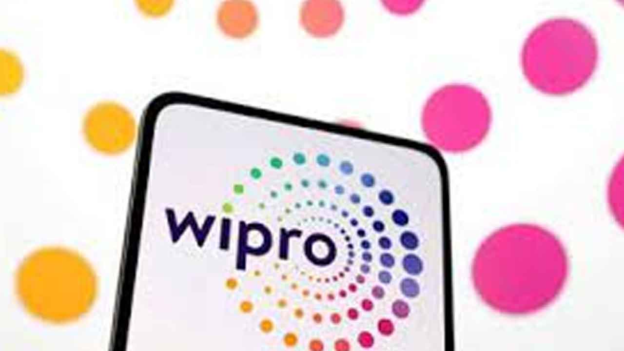 విప్రో లాభాల్లో క్షీణత