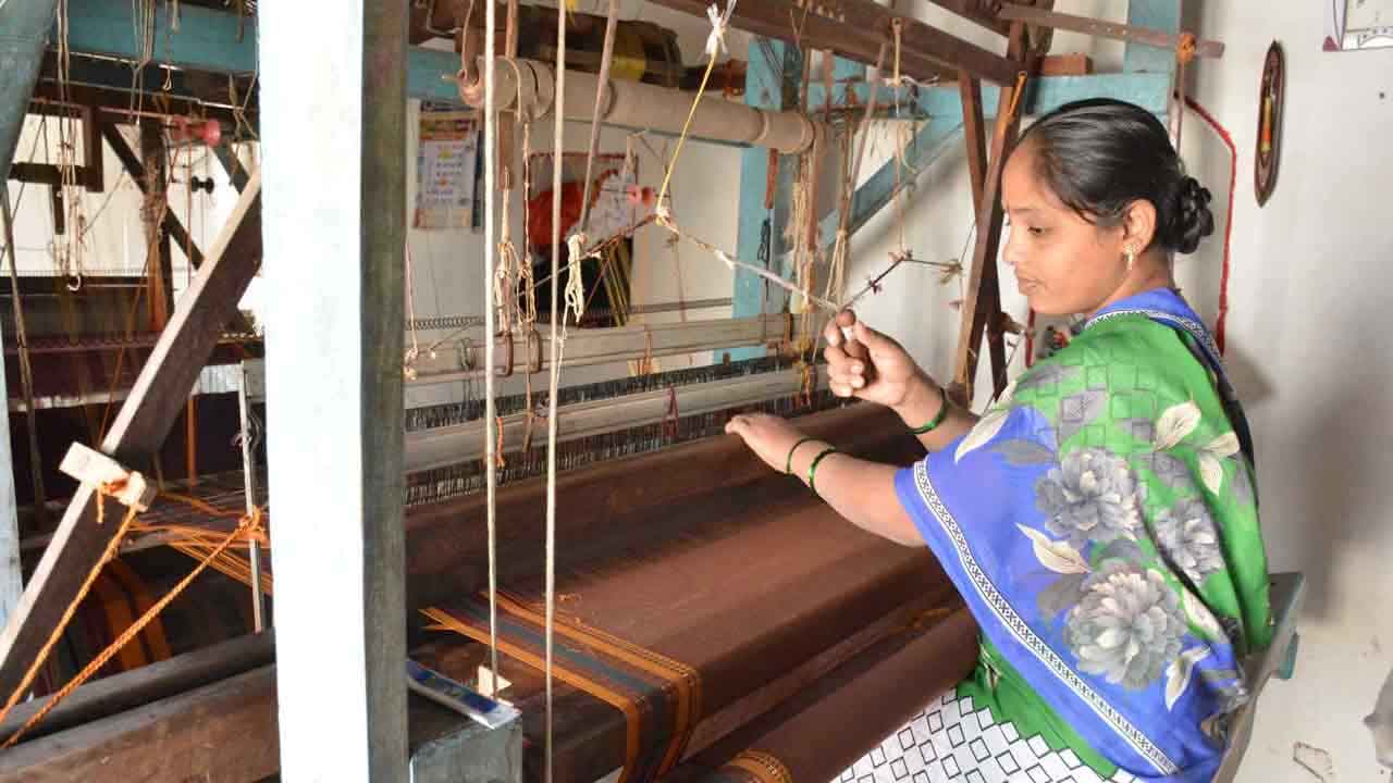 ద్వితీయ వార్షికోత్సవం