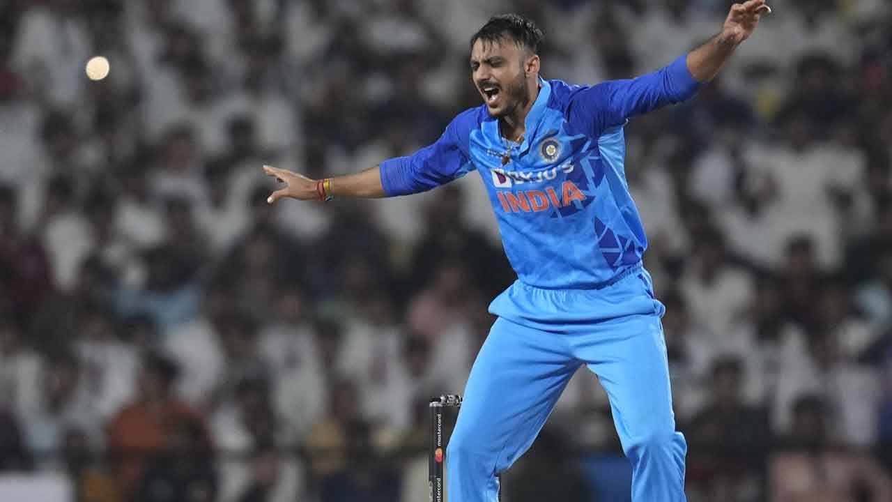 అక్షర్‌ @ 5