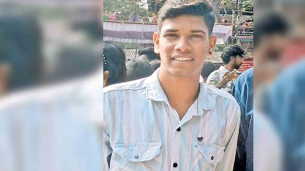 ఓయూలో విద్యార్థి ఆత్మహత్య