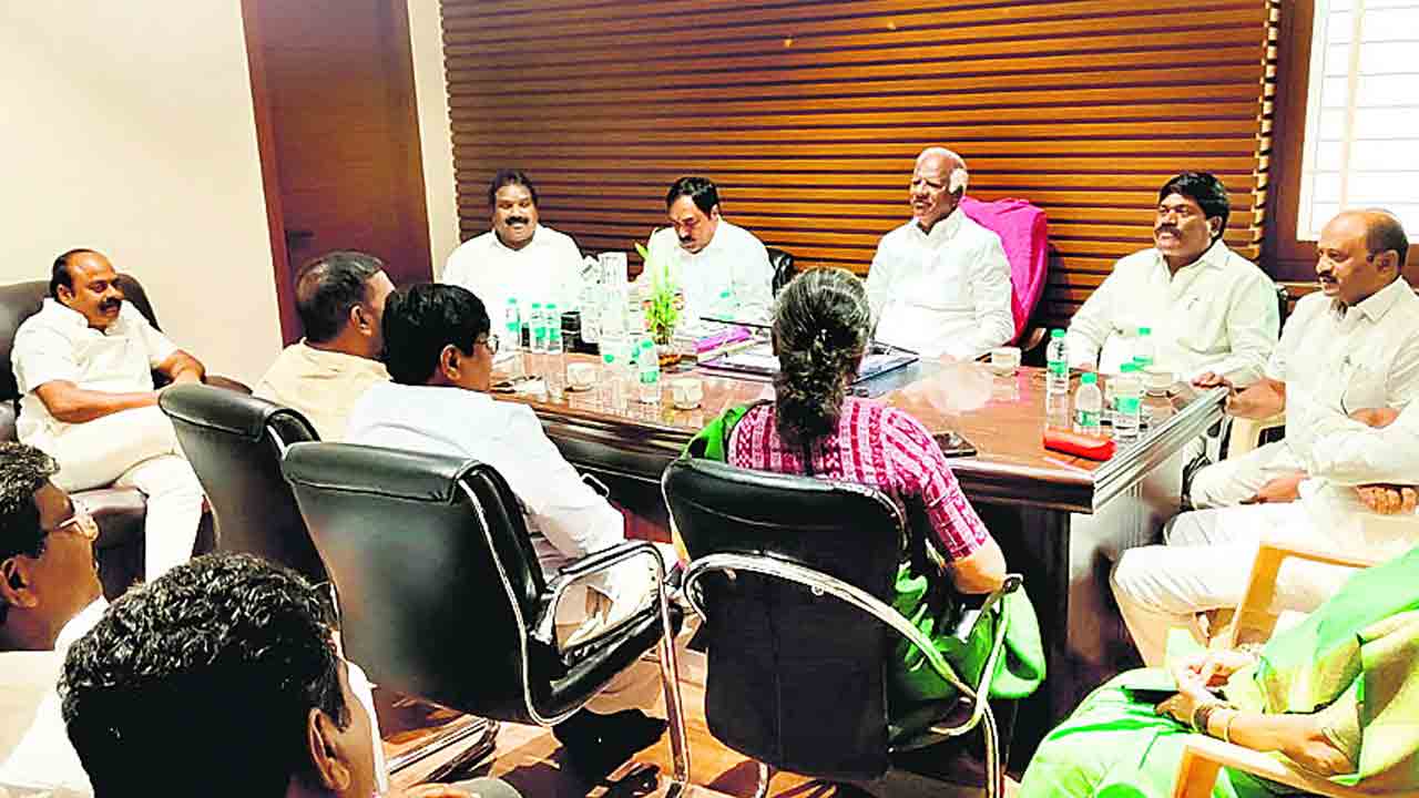 చలో మేడిగడ్డను జయప్రదం చేద్దాం