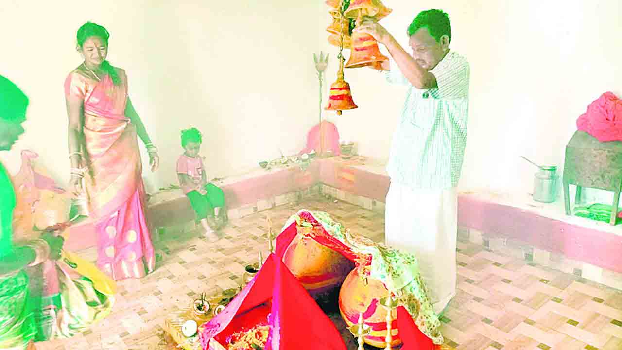 తిరుగువారం మొక్కులు