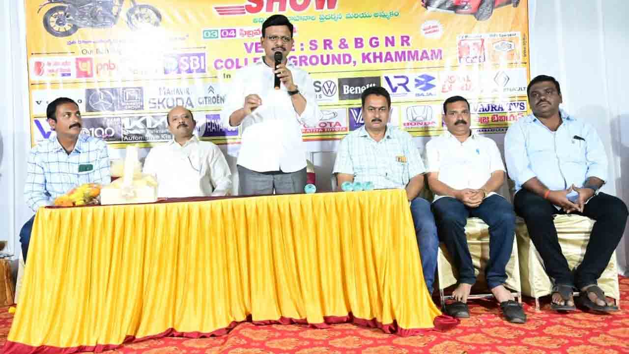 వాహన ప్రేమికులకు చక్కటి వేదిక ‘షో’