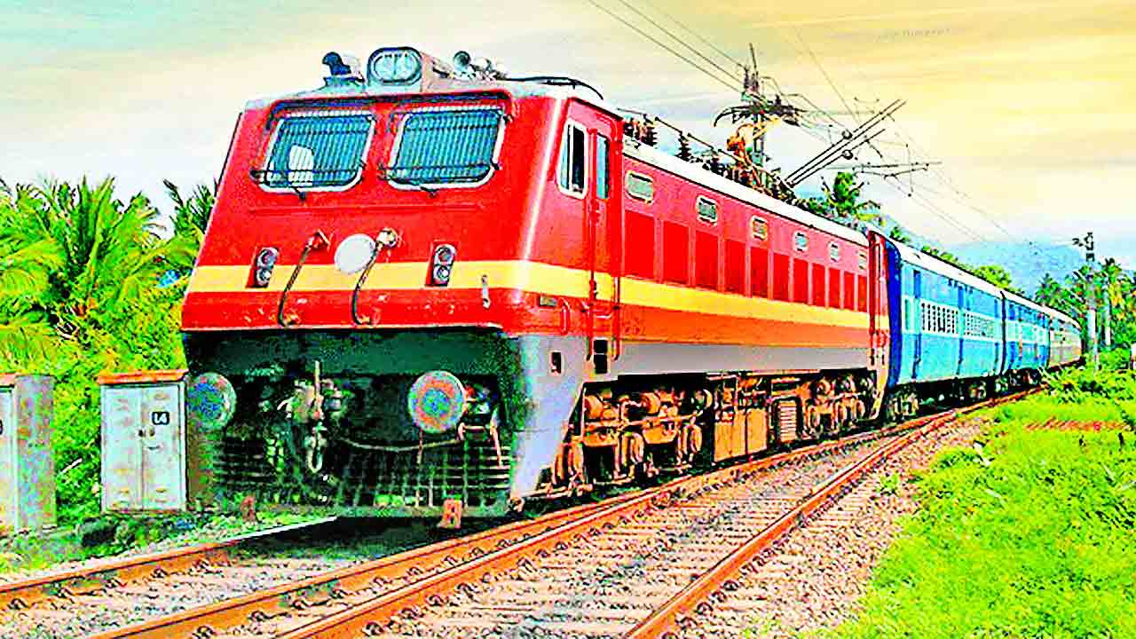 నేడు అయోధ్యకు ప్రత్యేక రైలు ప్రారంభం