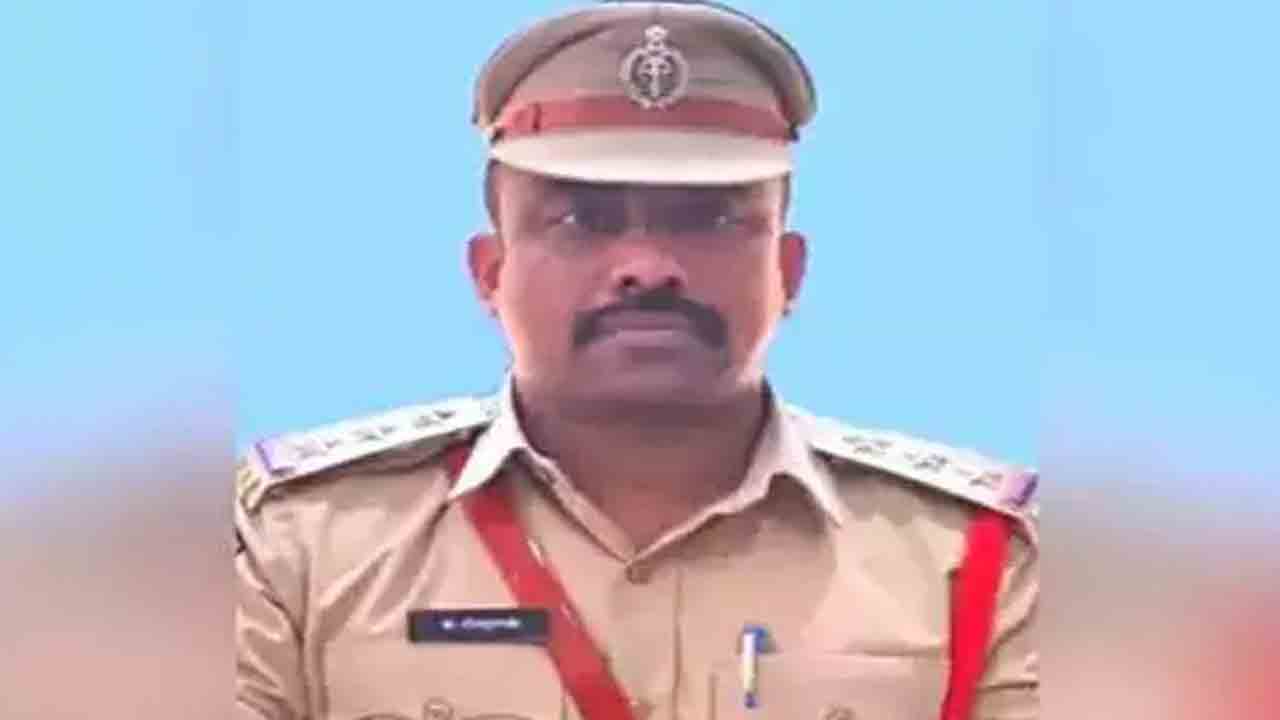 పంజాగుట్ట మాజీ సీఐ దుర్గారావు అరెస్టు