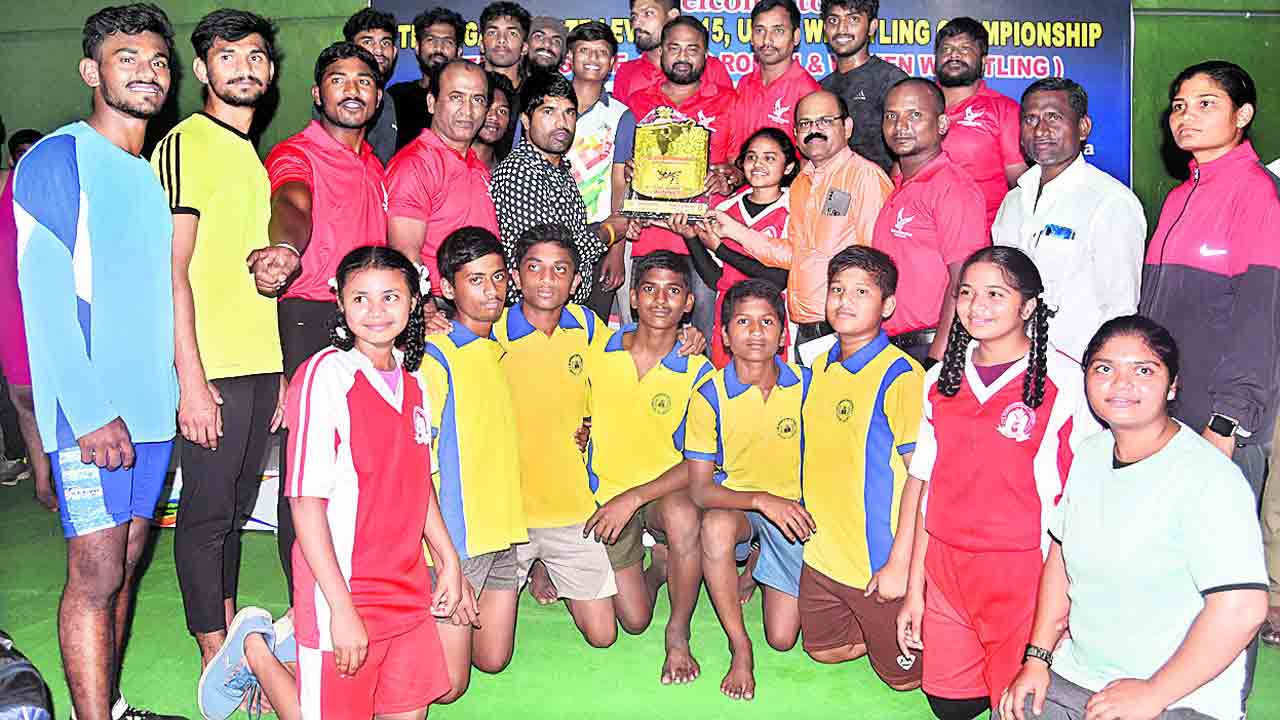 రెజ్లింగ్‌ చాంపియన్‌ వరంగల్‌