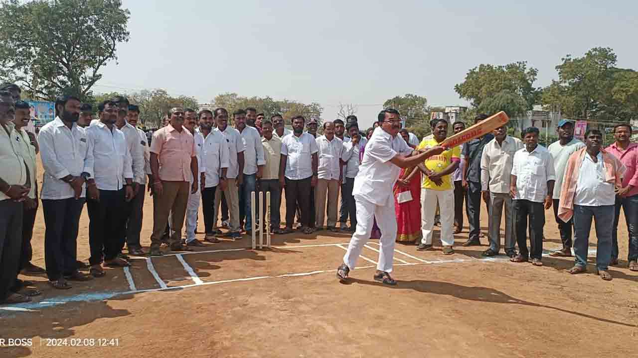 పదవులు కాదు.. పనులు శాశ్వతం