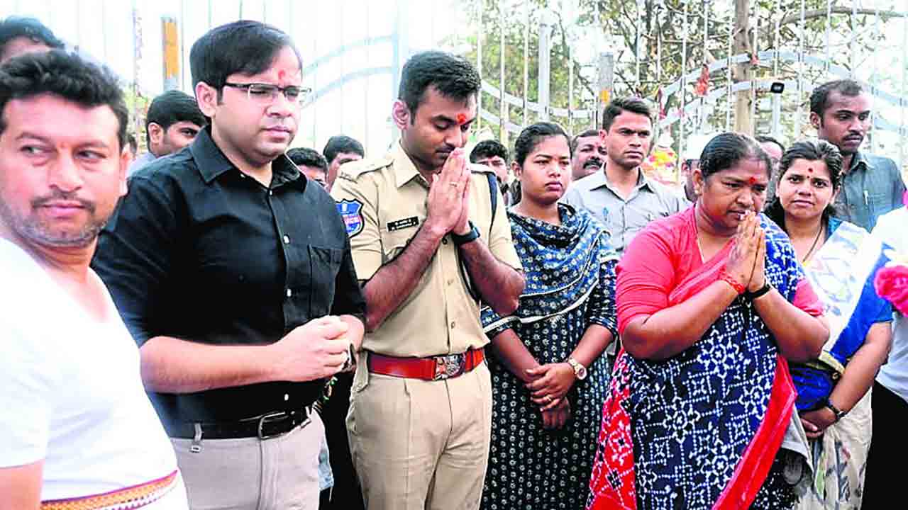 Medaram Jathara | 23న మేడారానికి రాష్ట్రపతి, గవర్నర్‌, సీఎం రేవంత్‌రెడ్డి రాక!