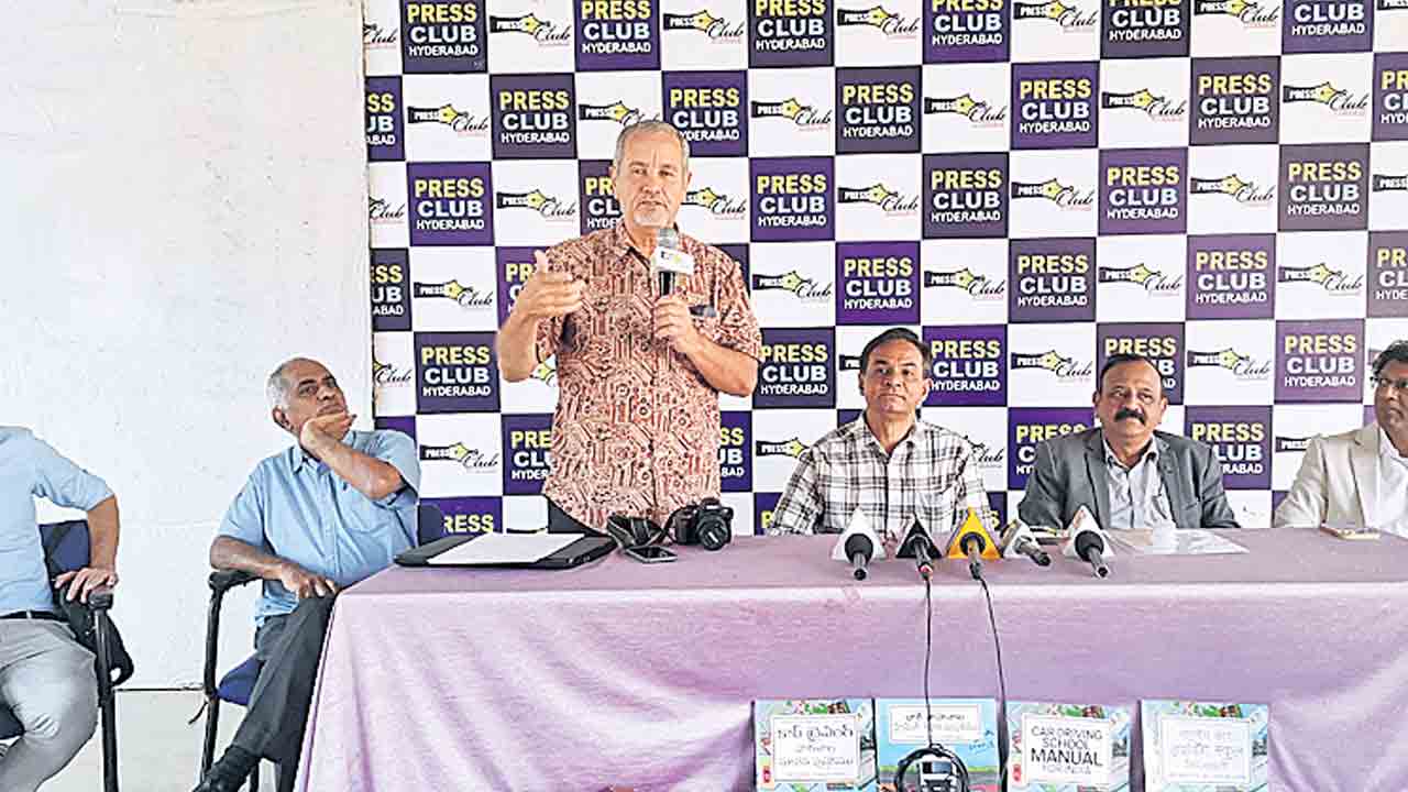 ట్రాఫికర్‌ ఎందుకు?