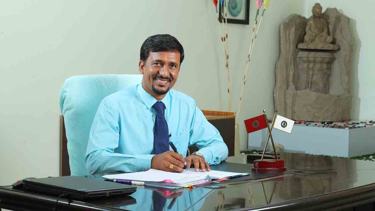 సింగరేణీయులారా రేపటి దేశవ్యాప్త సమ్మెకు దూరంగా ఉండండి