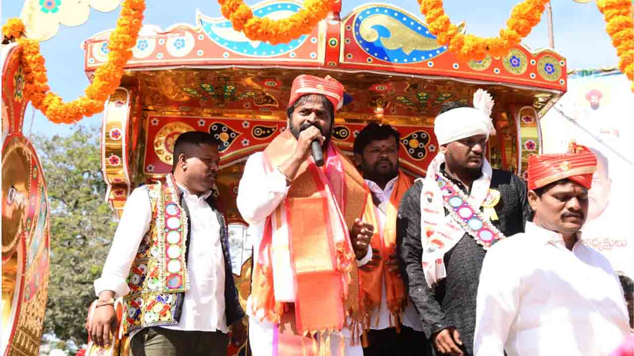 బంజారుల సంక్షేమానికి కృషి