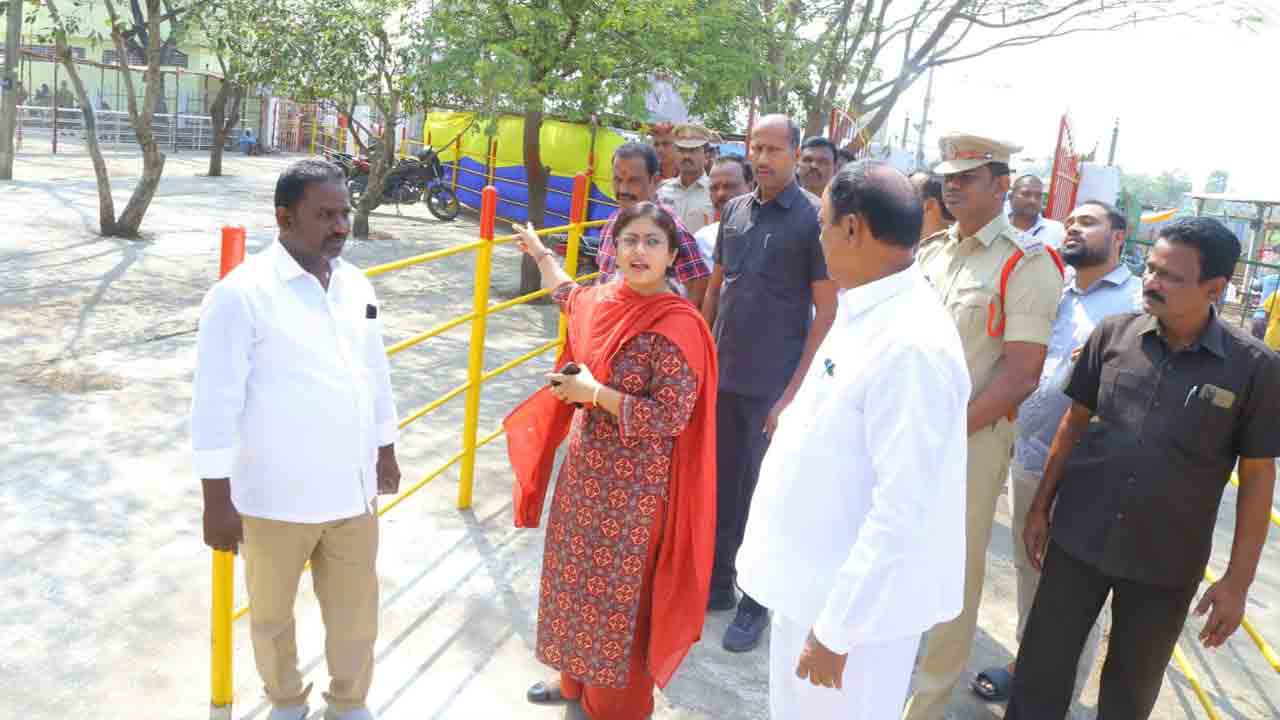 మినీ మేడారం జాతరలకు సర్వం సిద్ధం