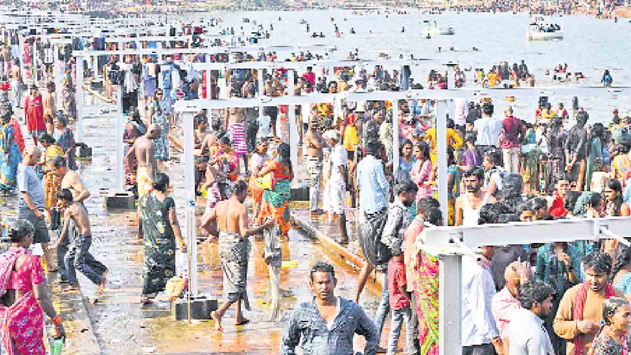 ట్యాప్స్‌.. స్టాప్‌ అండ్‌ రన్‌