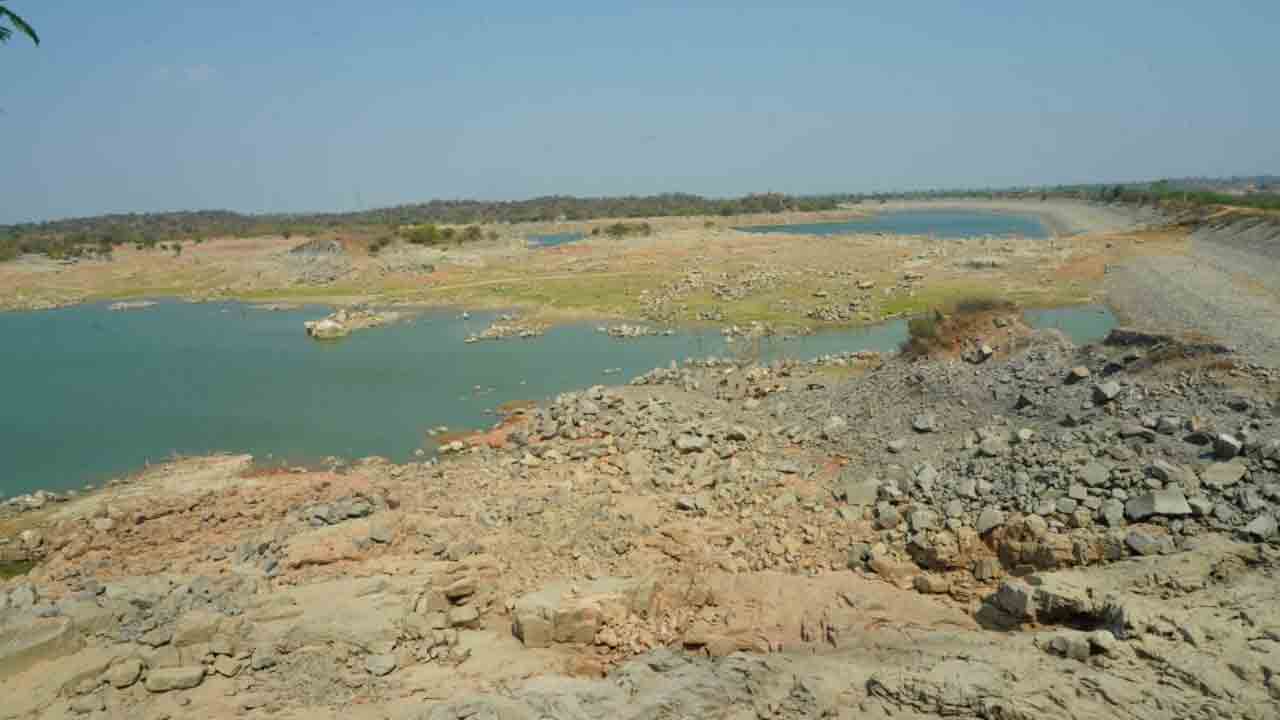 కళ తప్పిన ప్రాజెక్టులు