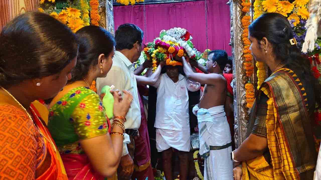 మెట్టినింటికి చేరిన జములమ్మ