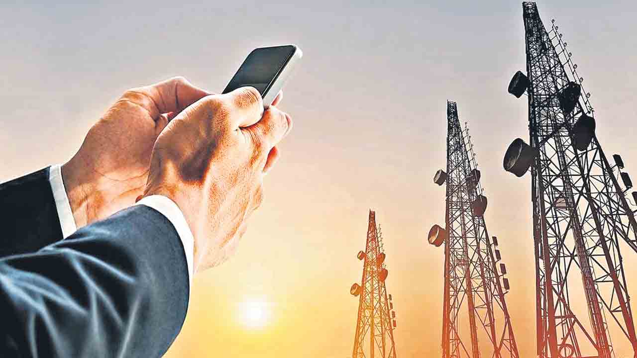 119 కోట్లకు టెలికం సబ్‌స్ర్కైబర్లు