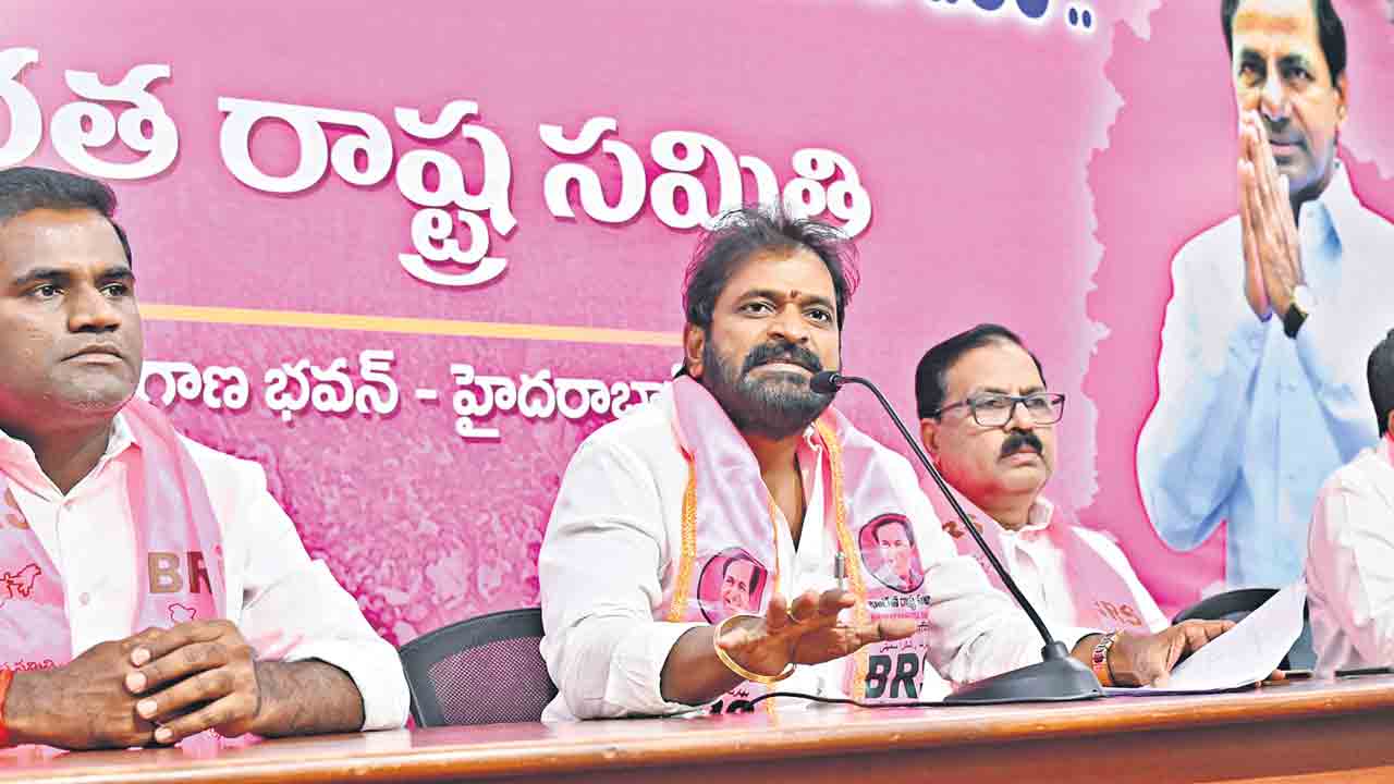 పాలమూరు ప్రాజెక్టును పరిశీలిద్దాం రండి