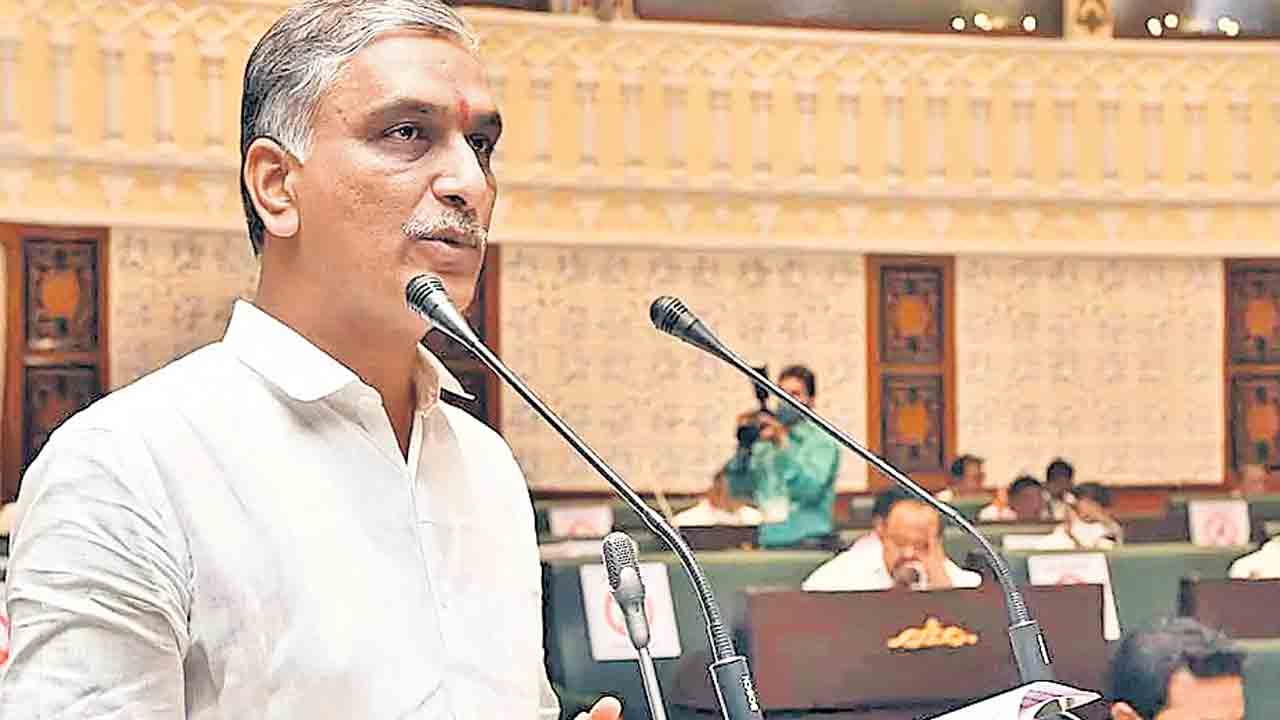 ప్రజల గొంతుకవుతాం.. ప్రశ్నిస్తాం