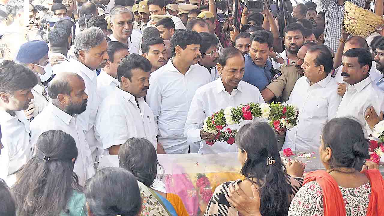 Lasya Nanditha | అశ్రునివాళి.. ఎమ్మెల్యే లాస్యనందితకు కన్నీటి వీడ్కోలు