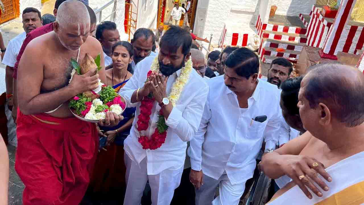 మన్యంకొండను అద్భుతంగా తీర్చిదిద్దాం