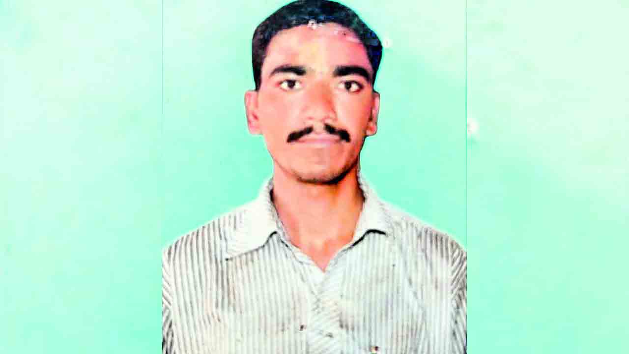 అన్నను కడతేర్చిన తమ్ముడు