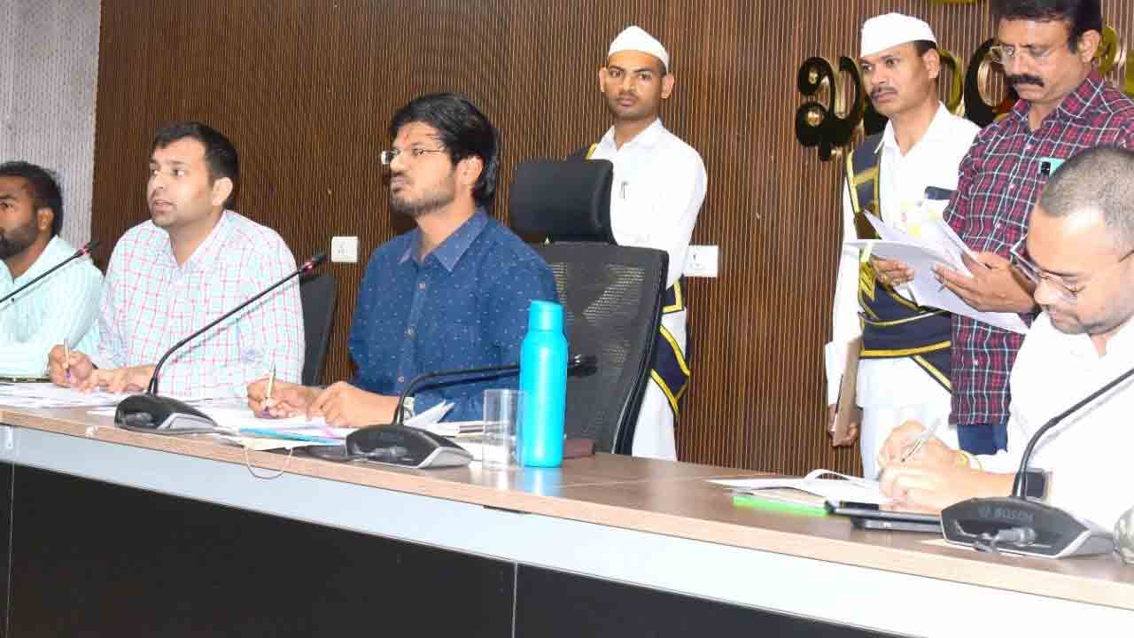 గిరిజనులకు ప్రభుత్వ పథకాలు అందాలి