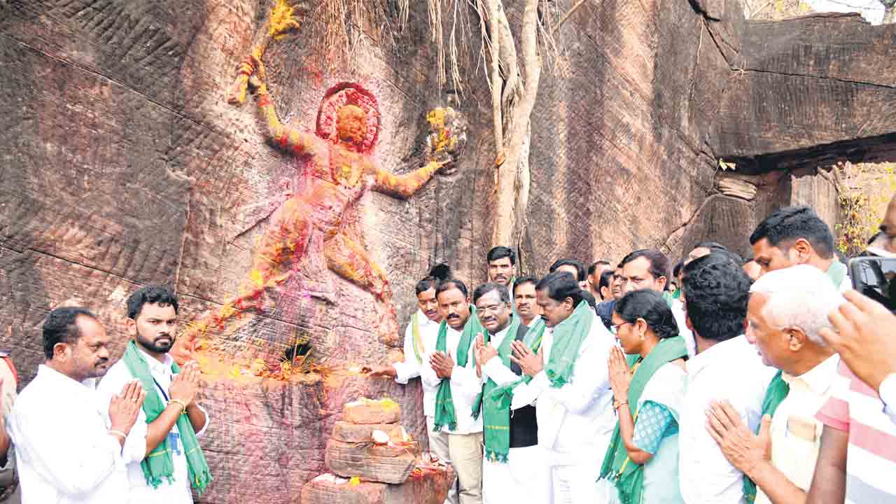 ముగిసిన గాంధారీ ఖిల్లా జాతర