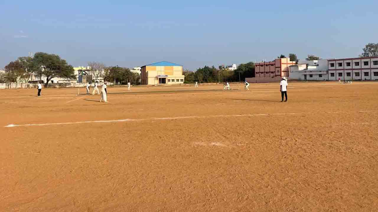 ఉత్సాహభరితంగా..