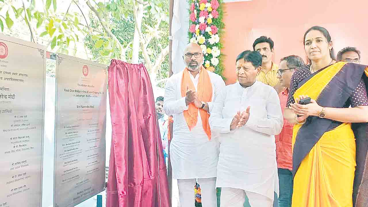 బోధన్‌లో ‘ఆర్వోబీ’ పనులకు శంకుస్థాపన