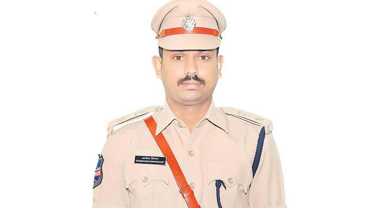 గీత దాటితే వేటే..