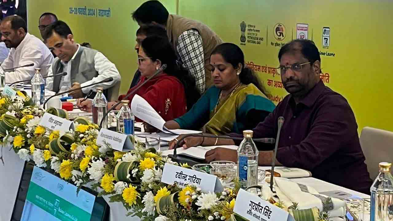 వారణాసి సమావేశంలో ఎంపీ వద్దిరాజు