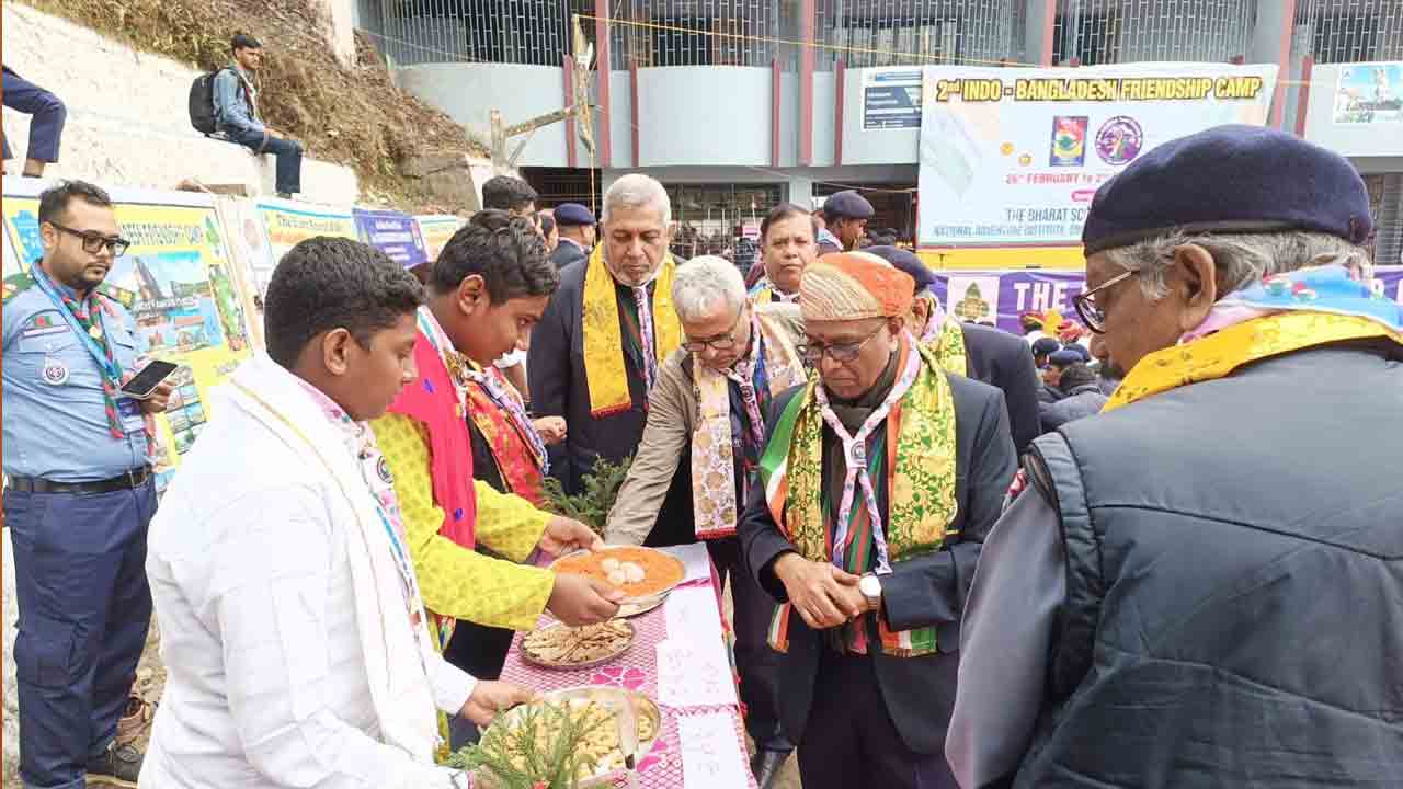 స్నేహ శిబిరానికి సింగరేణి స్కౌట్స్‌ అండ్‌ గైడ్స్‌