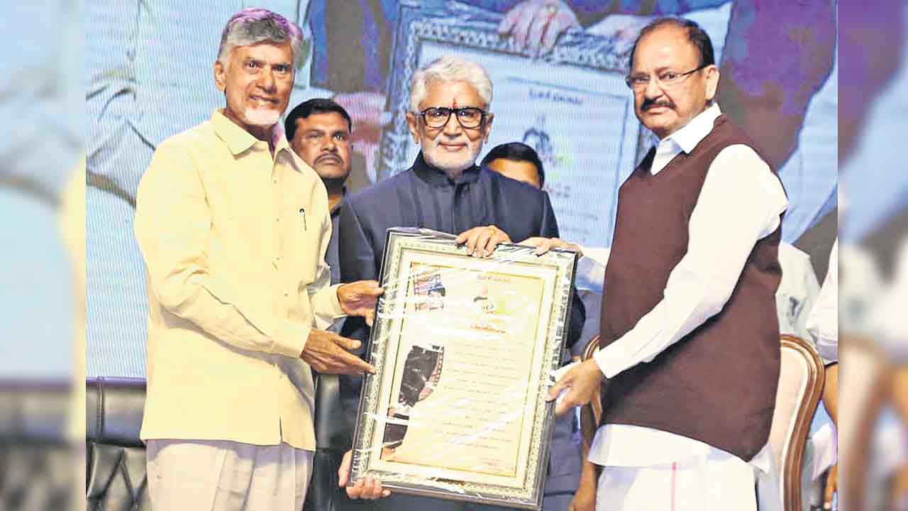 మురళీమోహన్‌ యాభై ఏండ్ల పండగ..