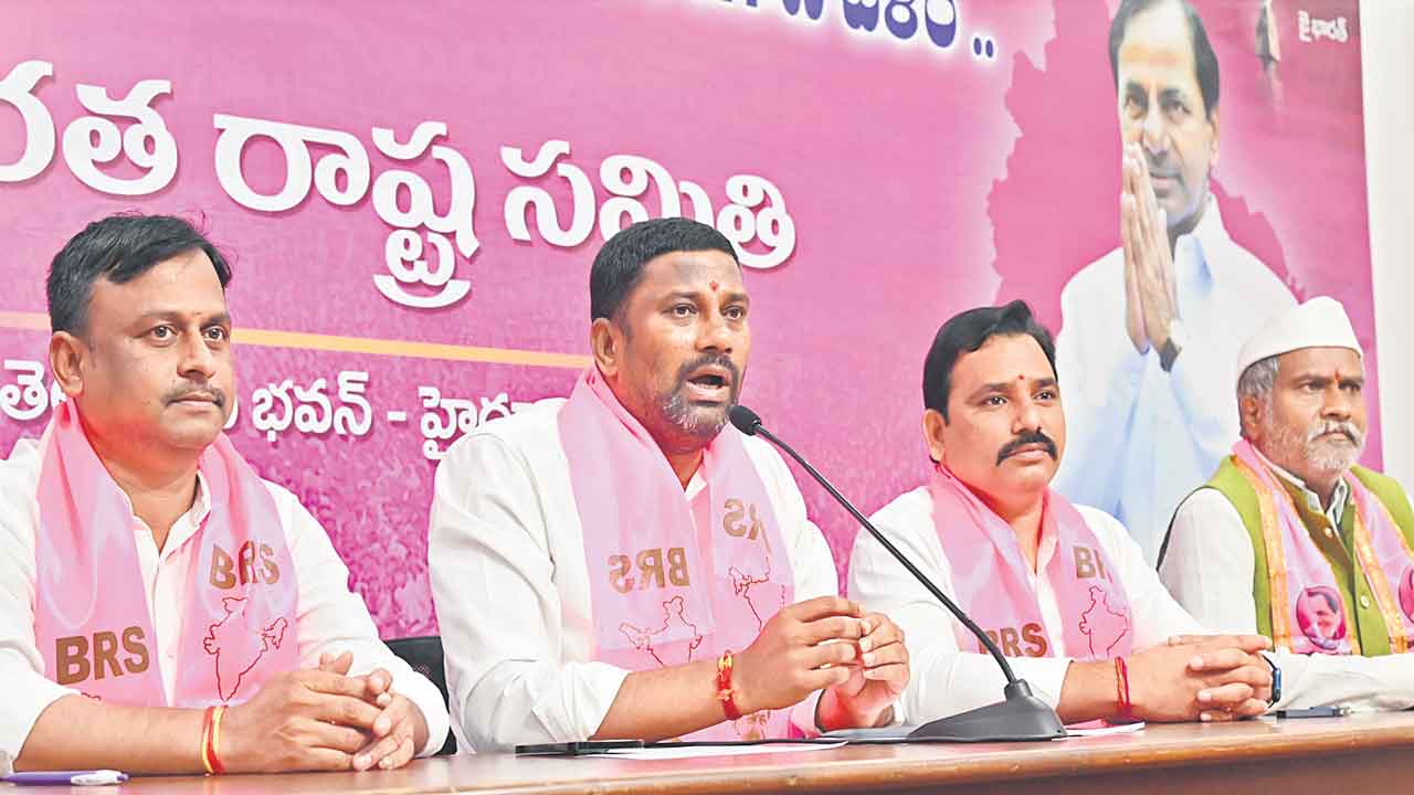 సవాల్‌ విసిరే అర్హత రేవంత్‌కు ఉన్నదా?