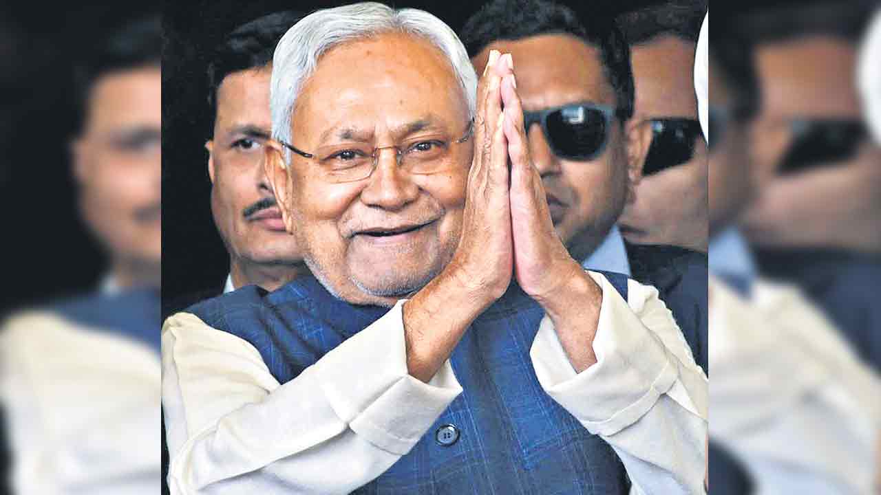 బలపరీక్షలో నెగ్గిన నితీశ్‌