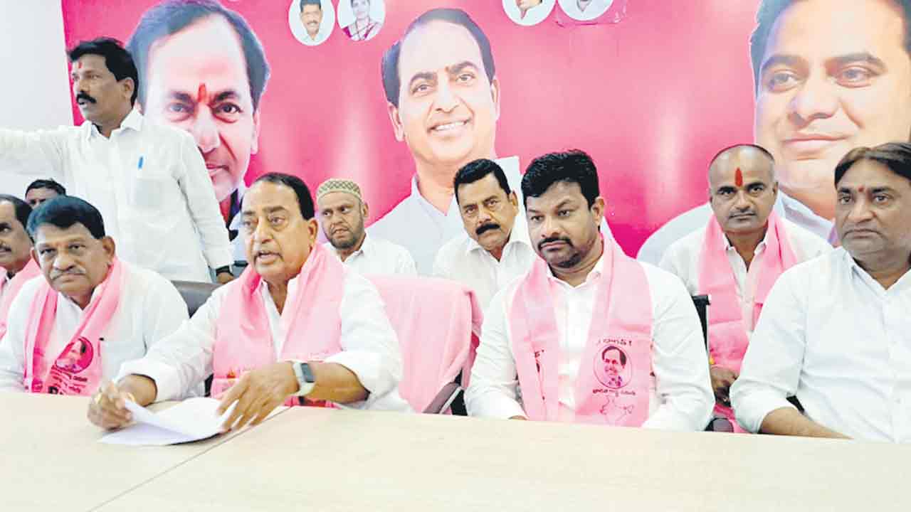 గిరిజనుల ఓట్ల కోసమే రేవంత్‌ ఇంద్రవెల్లి సభ