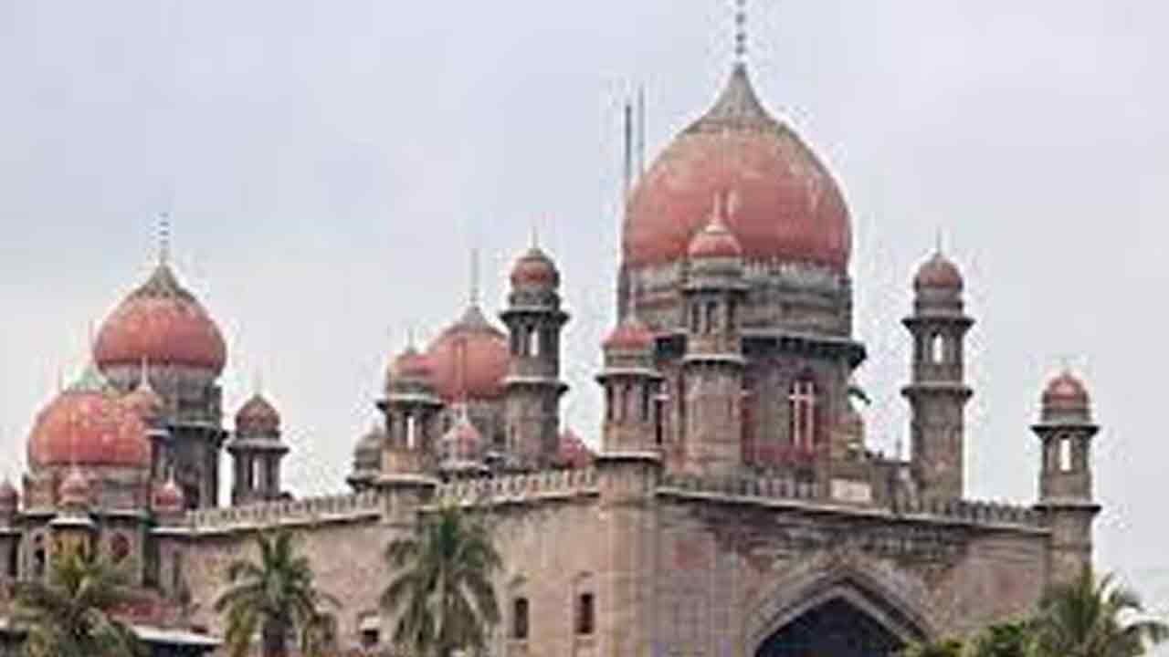 High Court | విద్యార్థుల సర్టిఫికెట్లలో కులమతాలు ఎందుకు?: హైకోర్టు