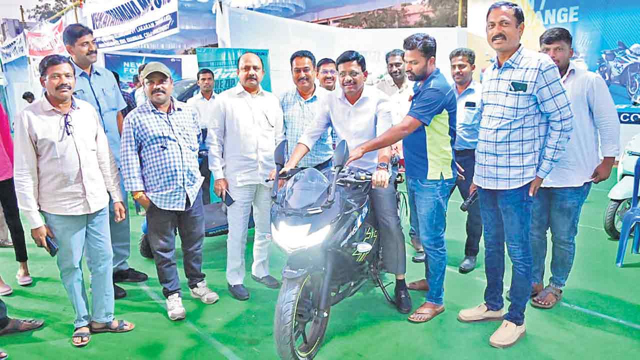 ‘నమస్తే’ ఆటో ఎక్స్‌పో గ్రాండ్‌ సక్సెస్‌